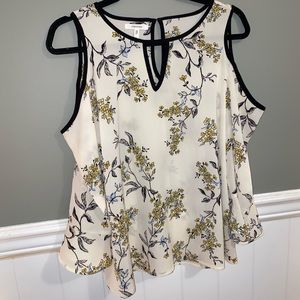 Off the Shoulder floral Blouse